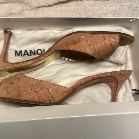 Manolo Blahnik Women’s Size 40 - Picture 9 of 9